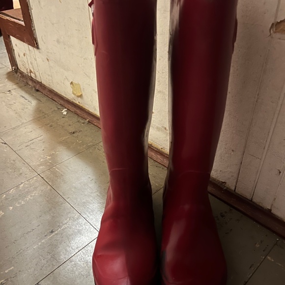 Red KAMIK rain boots -must sell by sept 10th - Picture 2 of 5